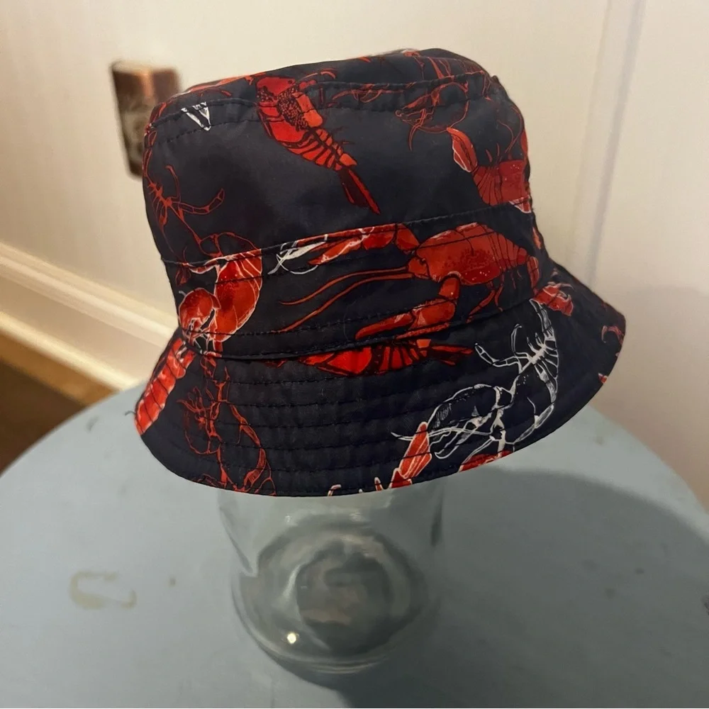 GAP Red and Blue Lobster Print Infant Bucket Hat 12-18 months